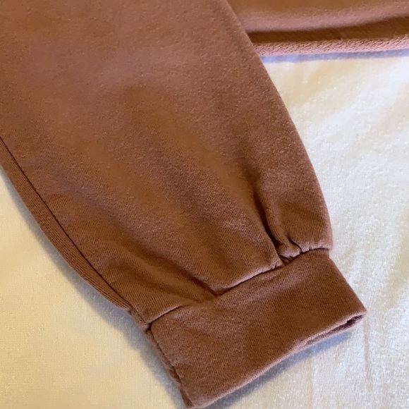 Pretty little things mauve cropped long sleeve top - Picture 3 of 8